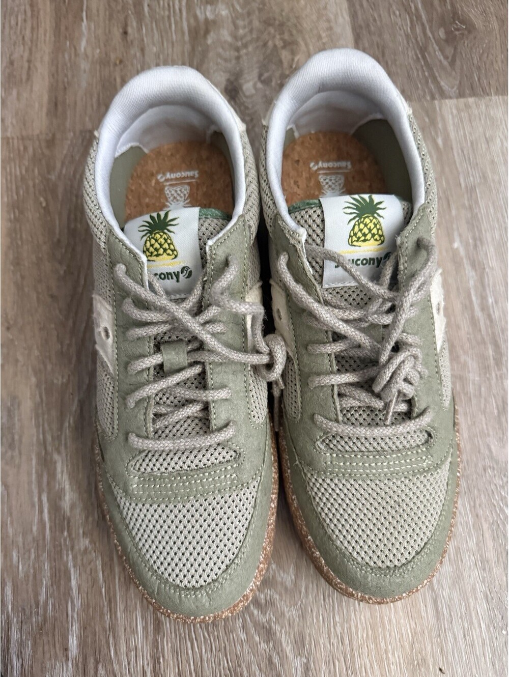 Size 7.5 - Saucony Jazz Court RFG Earth Day